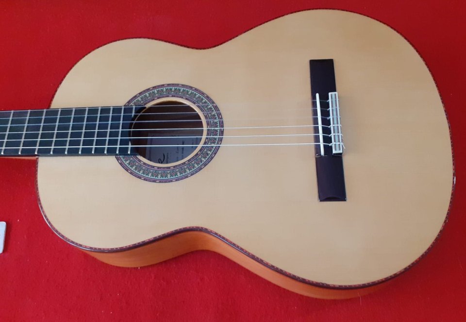 Manuel Rodriguez FF Sabicas Prestige de segunda mano · Foto 4 de 9 · Girona · 1750 €