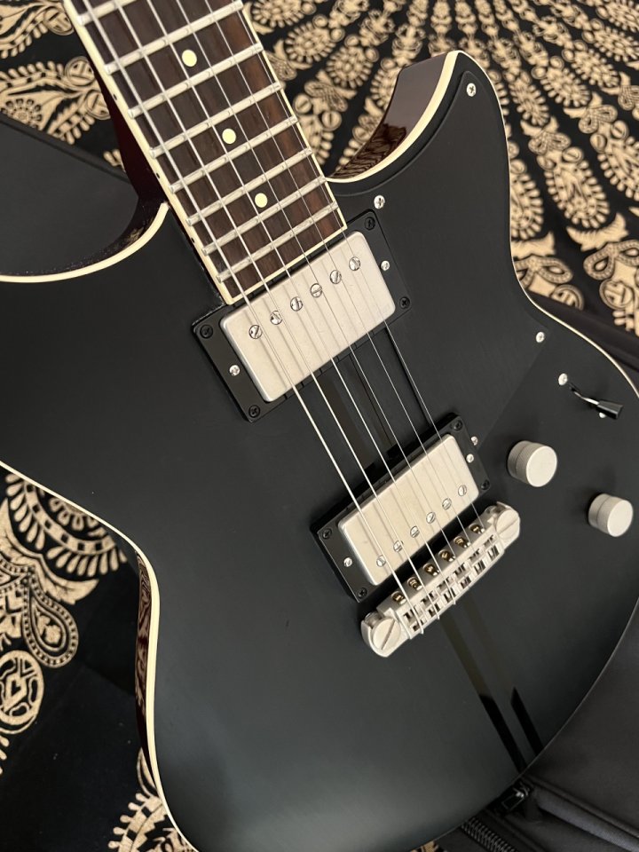 Yamaha Revstar RS820CR