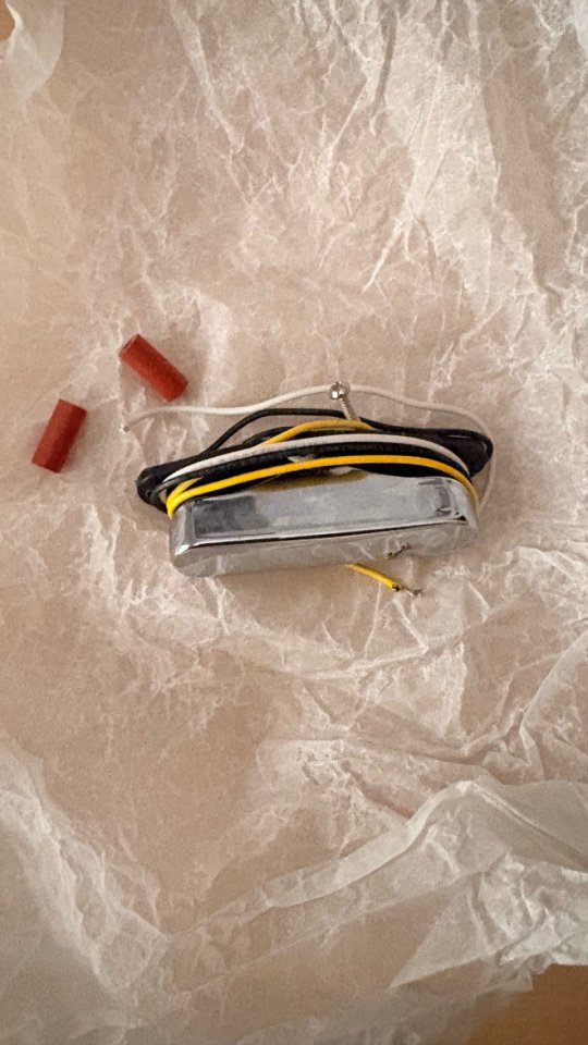 Set Pastillas Fender Telecaster Yosemite de segunda mano · Foto 1 de 4 · Granada · 110 €