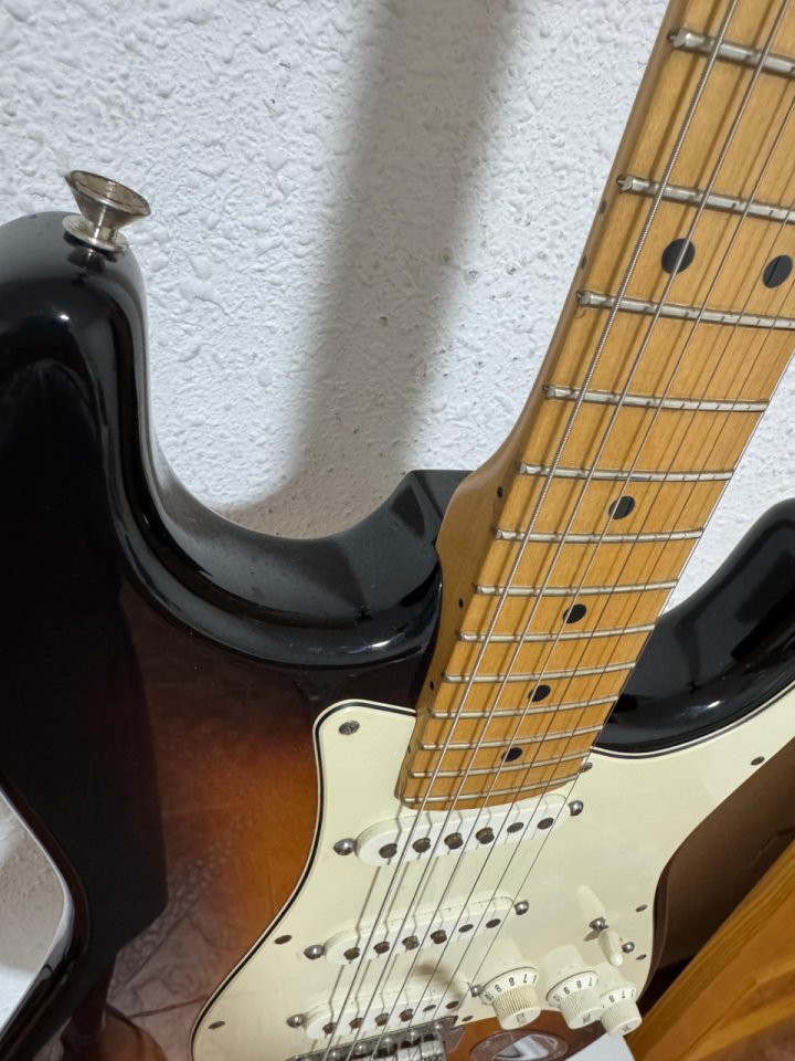 Fender Stratocaster Made in Usa 2012 de segunda mano · Foto 2 de 9 · Málaga · 1000 €