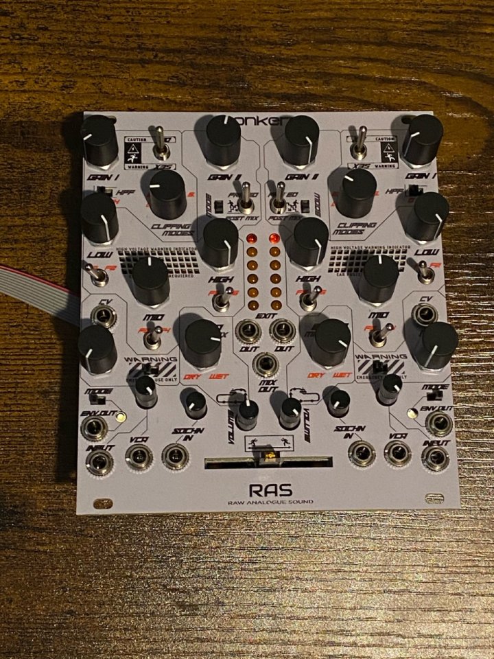 RAS Bonkers Analog Distortion Module de segunda mano · Foto 3 de 5 · Valencia · 390 €