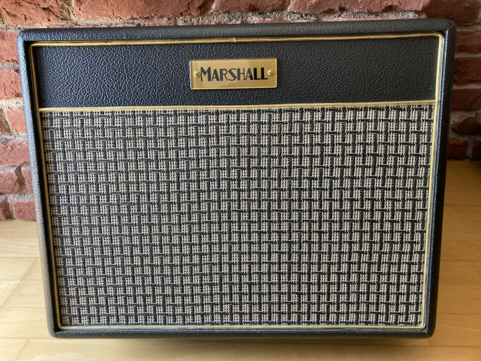 Marshall Class 5 Edición Limitada.