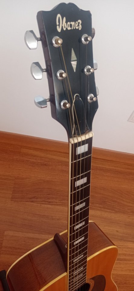 Guitarra acústica Ibanez Concord Japón años 70 de segunda mano · Foto 3 de 10 · Cuenca · 325 €