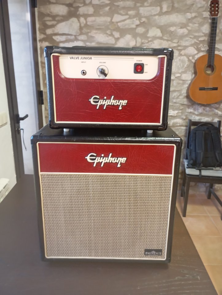 Epiphone Valve Junior cabezal y pantalla de segunda mano · Foto 1 de 7 · Girona · 250 €