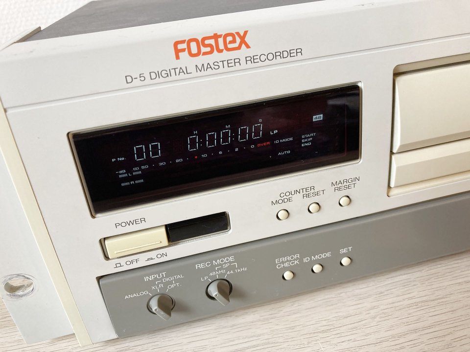 Fostex D-5 · Grabación profesional sin ordenador