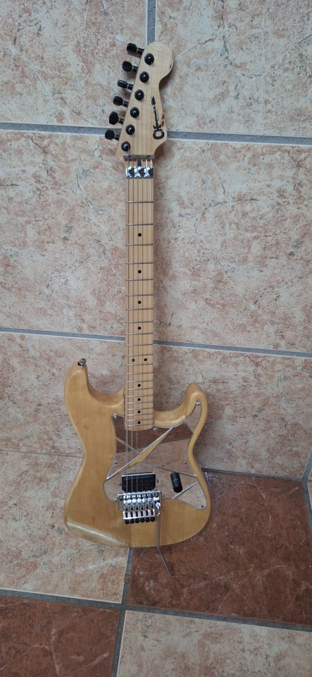 Charvel Viviam Campbell de segunda mano · Foto 1 de 10 · Guadalajara · 800 €