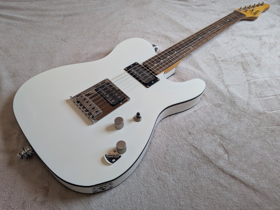 Schecter PT Standard (made in Korea) Gloss White de segunda mano · Foto 2 de 7 · Barcelona · 355 €
