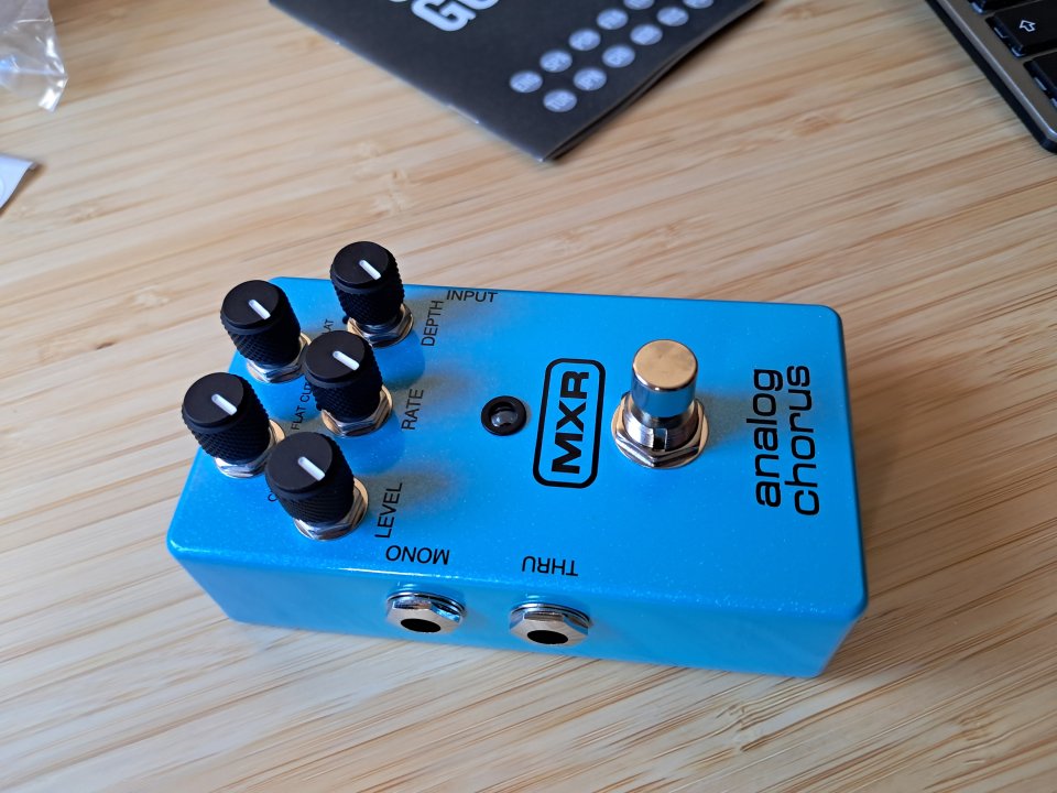 MXR M234 analog chorus