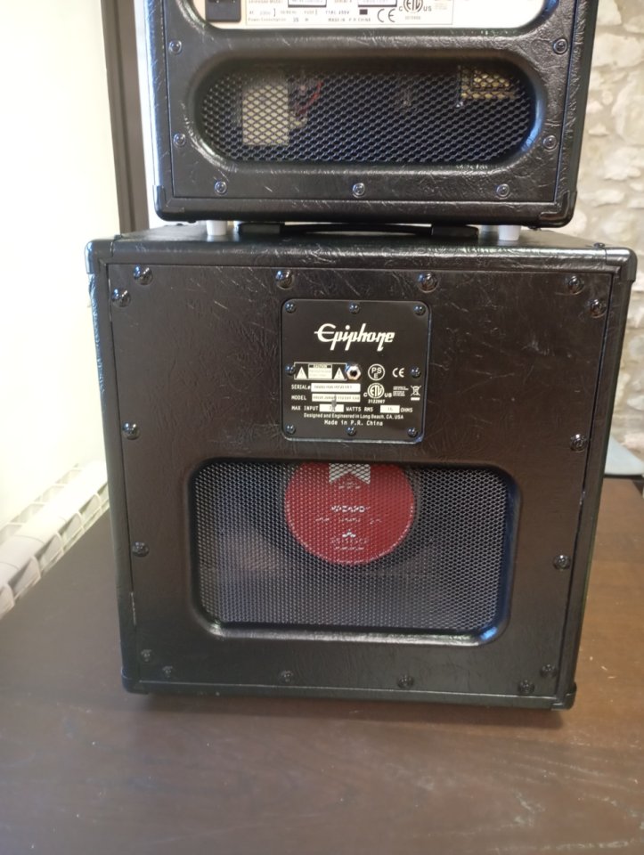 Epiphone Valve Junior cabezal y pantalla de segunda mano · Foto 6 de 7 · Girona · 250 €