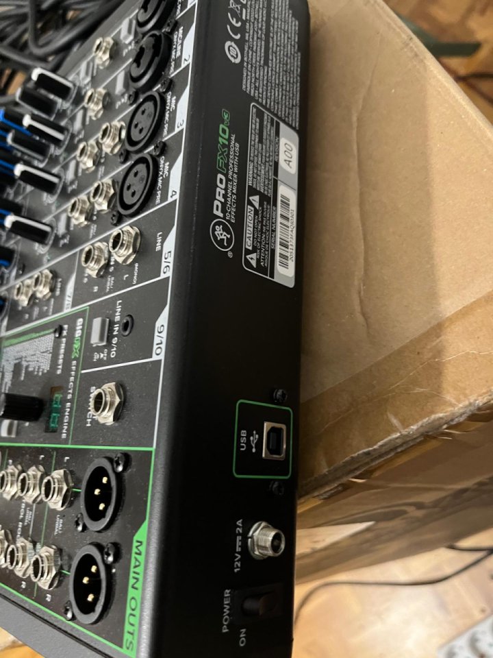 Mesa de mezclas Mackie Pro FX10v3