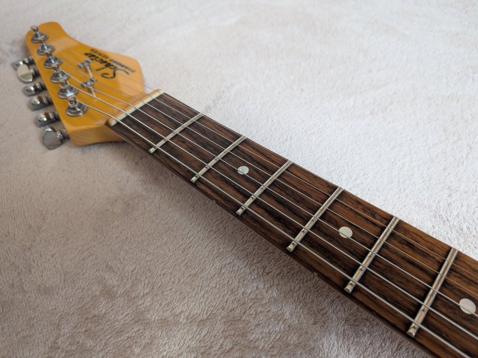 Schecter PT Standard (made in Korea) Gloss White de segunda mano · Foto 5 de 7 · Barcelona · 355 €