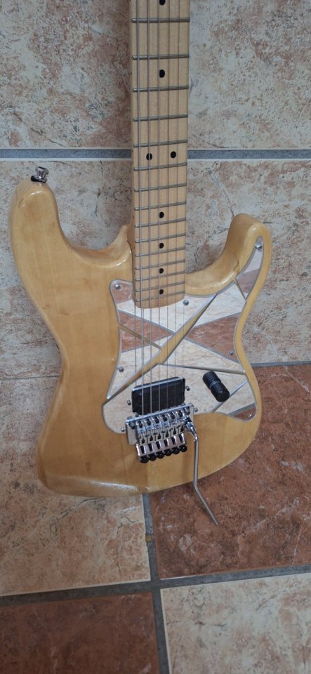 Charvel Viviam Campbell de segunda mano · Foto 6 de 10 · Guadalajara · 800 €