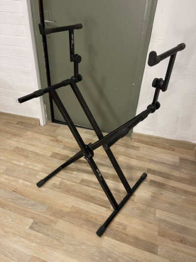 Pie de teclado quick lok 2 alturas