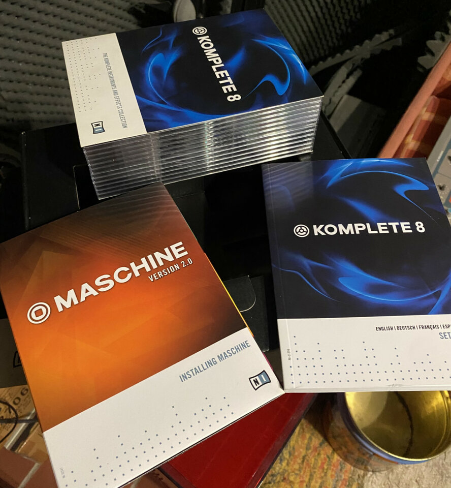 Maschine Studio + Komplete 8 + Cuenta completa NATIVE INSTRUMENTS