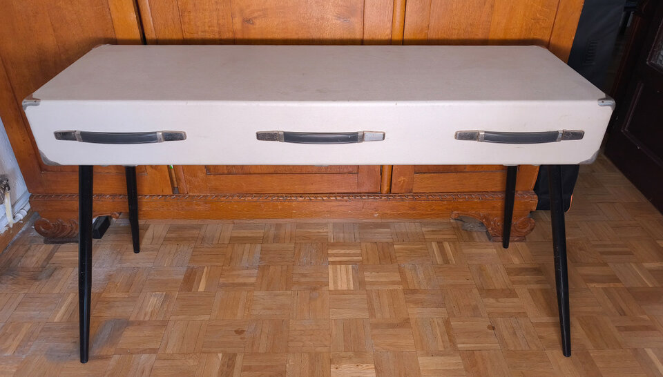 Clavinet D6 de segunda mano · Foto 9 de 10 · Madrid · 5000 €