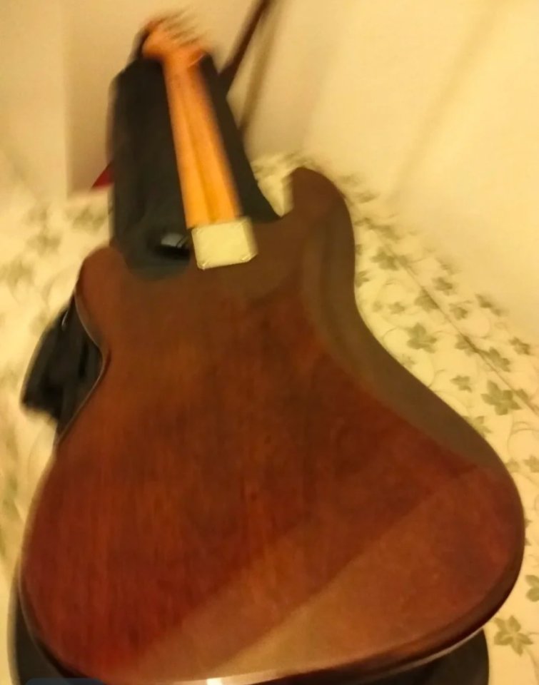 Bajo eléctrico squier classic vibe precisión de los 70 de segunda mano · Foto 7 de 7 · Sevilla · 380 €
