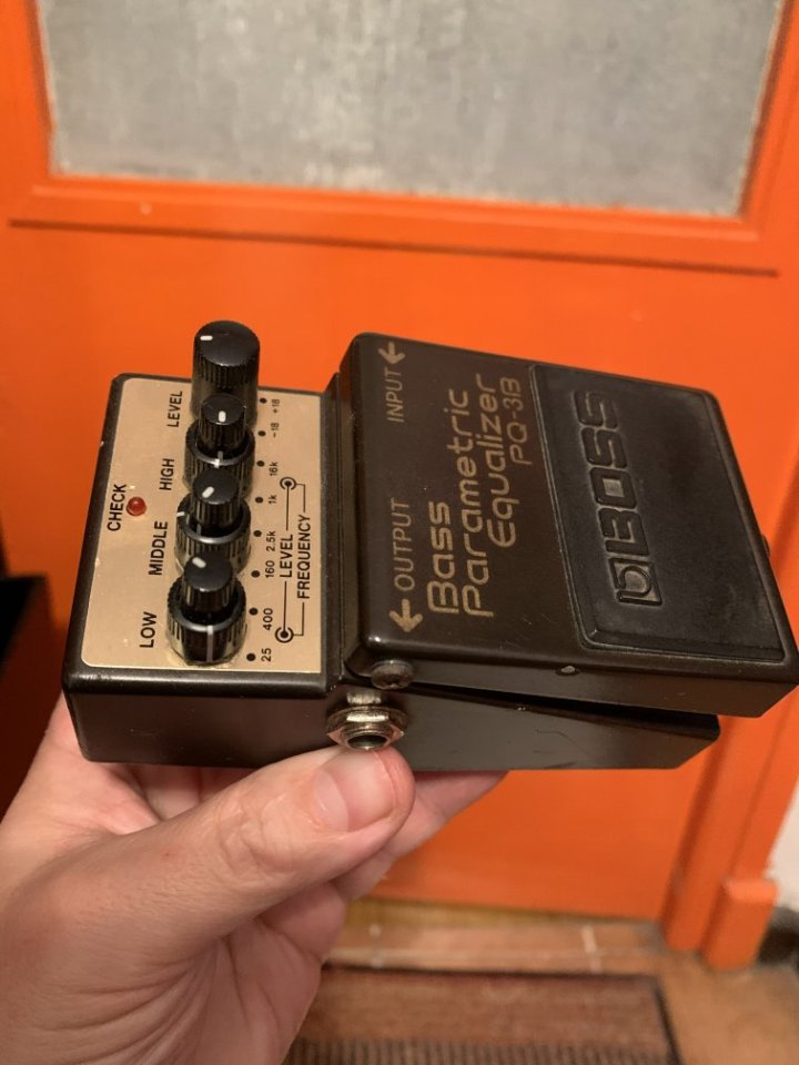 BOSS PQ-3B Bass Parametric EQ (el más buscado!) de los años 90s