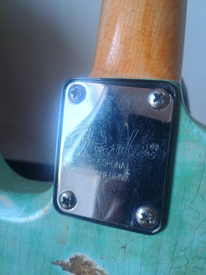Stratocaster Layla Guitars / CAMBIO de segunda mano · Foto 9 de 10 · Barcelona · 1200 €