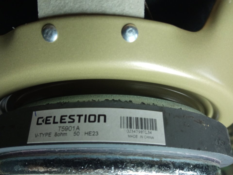 Celestion V-Type 12" - 8 ohm. Nuevo!