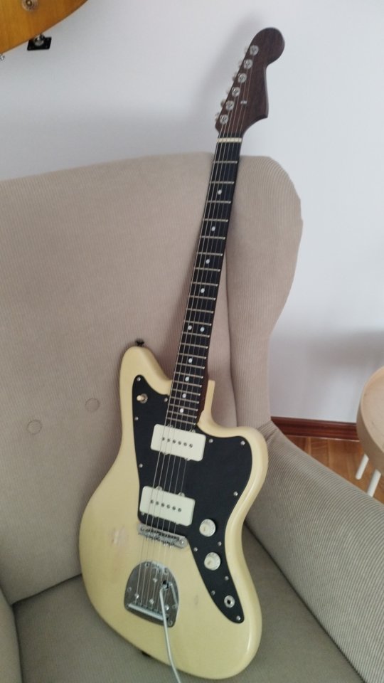 Warmoth Jazzmaster de segunda mano · Foto 1 de 8 · Asturias