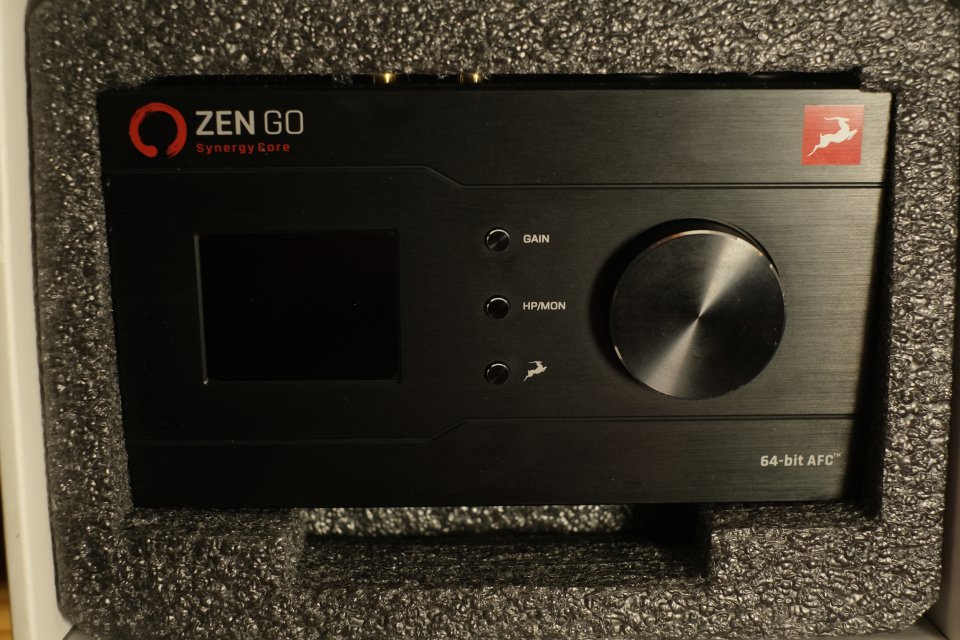 Antelope Audio Zen Go Synergy Core Thunderbolt 3 de segunda mano · Foto 2 de 8 · Murcia · 300 €