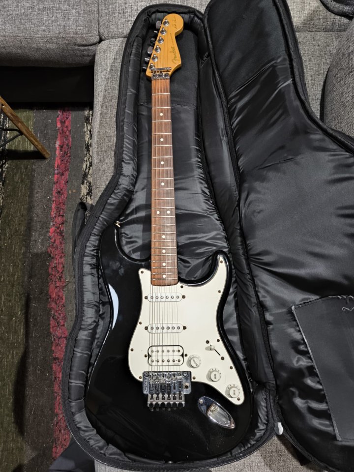 Fender Stratocaster Richie Sambora México 2001