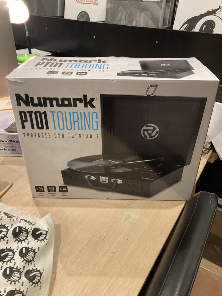 Giradiscos Ultraportátil Numark PT01 Touring