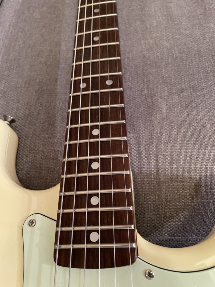 SX ST62 Stratocaster Vintage White de segunda mano · Foto 5 de 10 · Madrid · 150 €