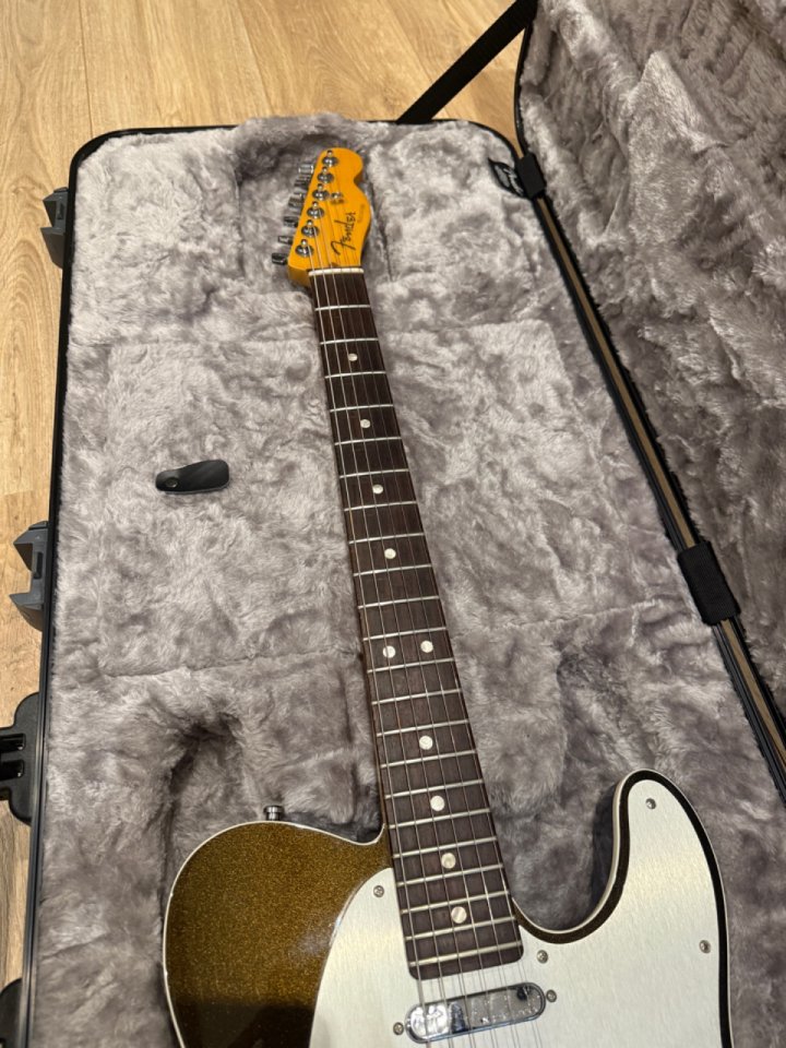 Fender telecaster american ultra texas tea de segunda mano · Foto 3 de 4 · Gipuzkoa · 1500 €