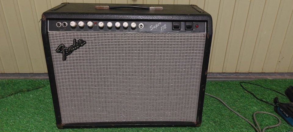 Fender Super 112