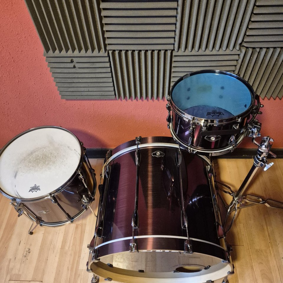 Batería TAMA Superstar Hyperdrive 24" 12" 16" de segunda mano · Foto 4 de 8 · Cantabria · 750 €