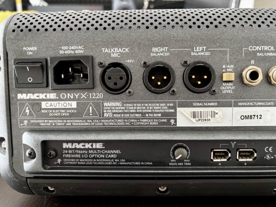 mackie onyx 1220i firewire