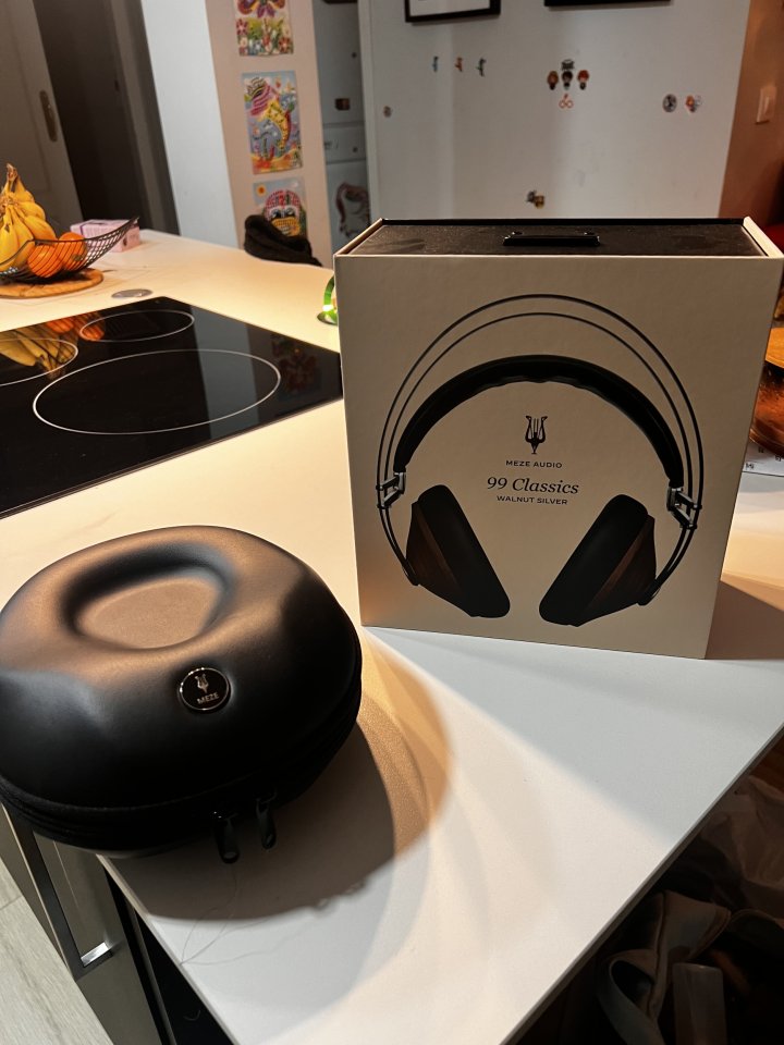 Auriculares Meze Audio