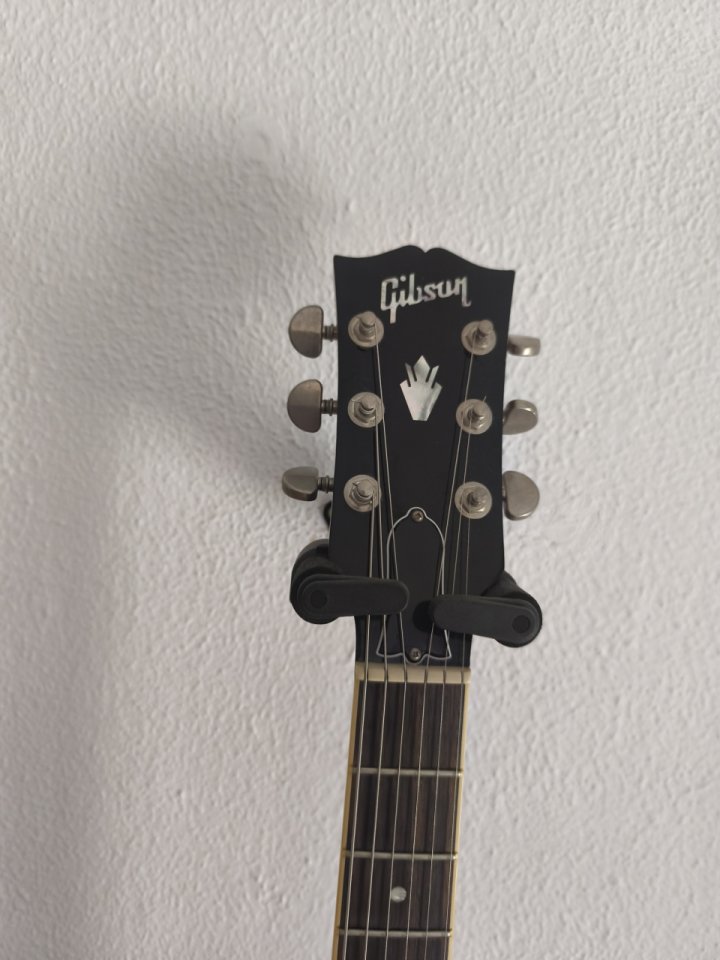 Gibson 339 60s Cherry 2022 de segunda mano · Foto 5 de 10 · Málaga · 2000 €