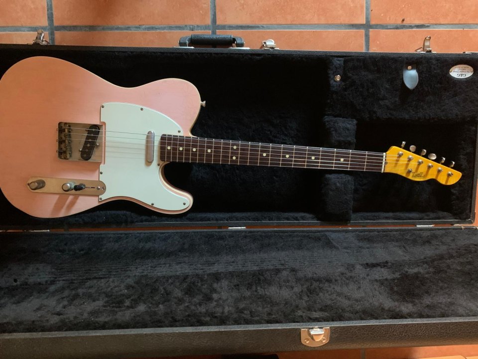 Telecaster LSL TBone en Shell Pink de segunda mano · Foto 1 de 6 · Valencia · 2400 €