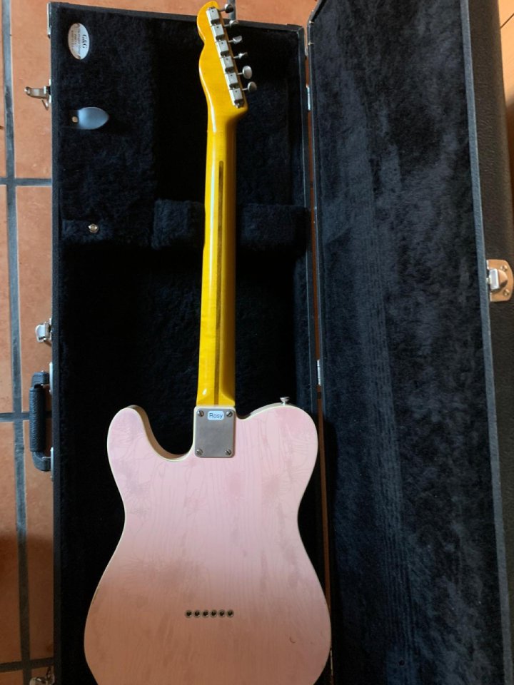 Telecaster LSL TBone en Shell Pink de segunda mano · Foto 2 de 6 · Valencia · 2400 €