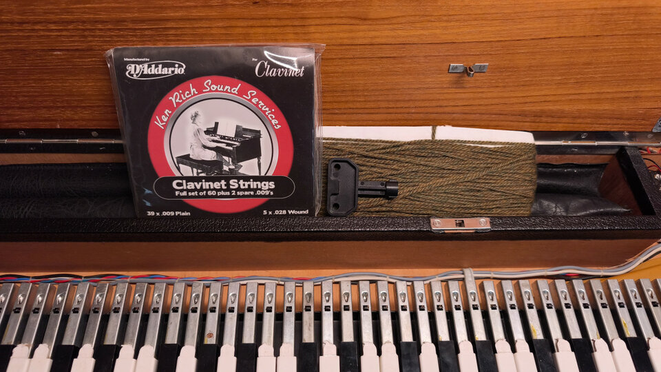 Clavinet D6 de segunda mano · Foto 10 de 10 · Madrid · 5000 €