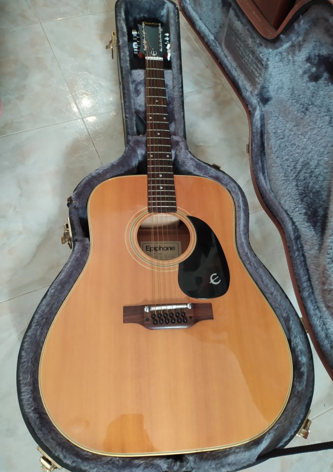Guitarra acústica Epiphone Texan de 12 cuerdas made in Japan
