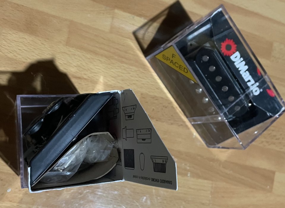 Pastillas Dimarzio Sonic Ecstasy John Petrucci de segunda mano · Foto 6 de 7 · Madrid · 130 €