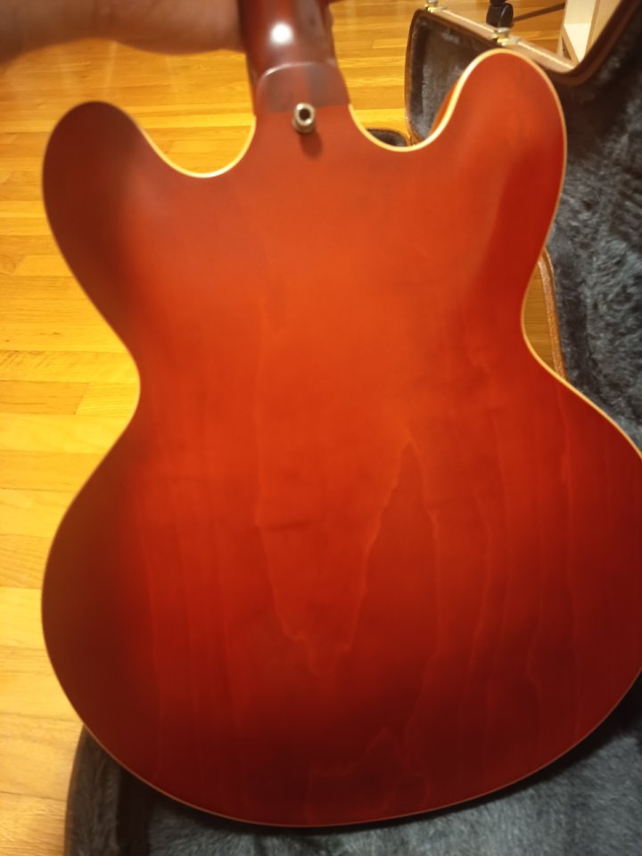 OCASIÓN - Gibson ES-335 Satin IMPECABLE de segunda mano · Foto 2 de 7 · Zaragoza · 1750 €