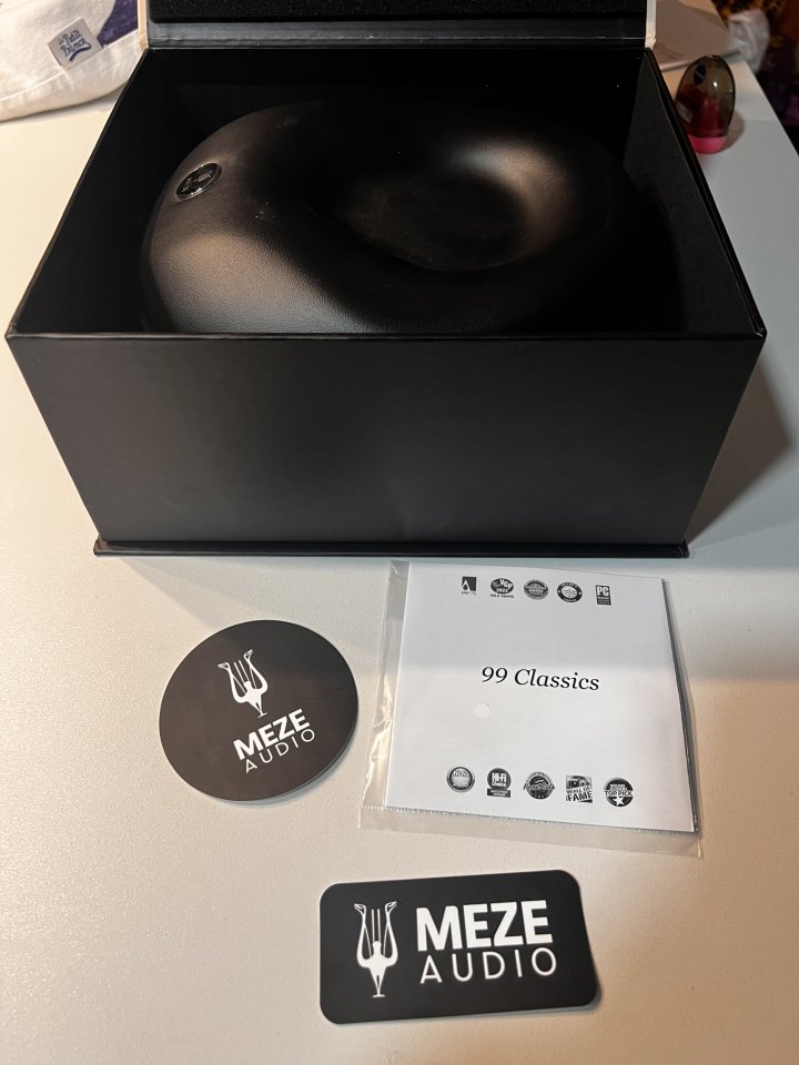 Auriculares Meze Audio
