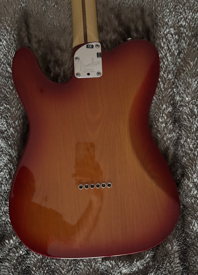 Fender telecaster deluxe de segunda mano · Foto 3 de 10 · Sevilla · 1350 €