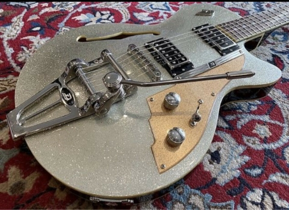 Duesenberg Starplayer TV Silver Sparkle