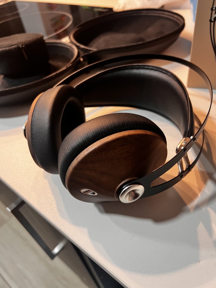 Auriculares Meze Audio