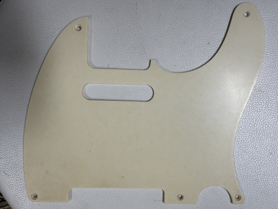 Golpeador Telecaster blanco 1 capa envejecido