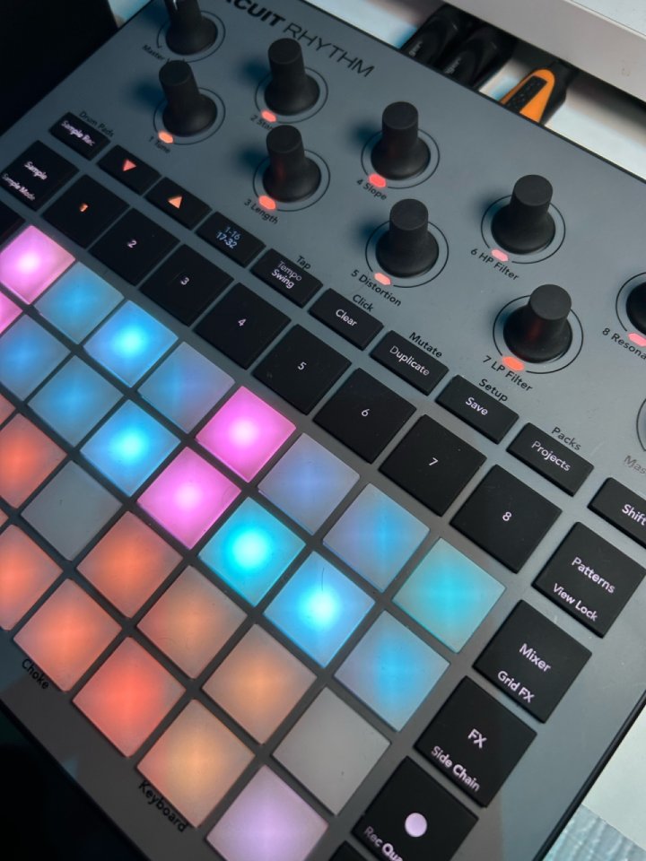 Novation Circuit Rhythm de segunda mano · Foto 3 de 4 · Barcelona · 220 €
