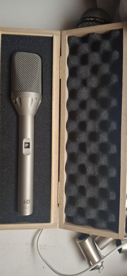 Microfono Gefell UM70t de segunda mano · Foto 1 de 4 · Valencia · 1250 €