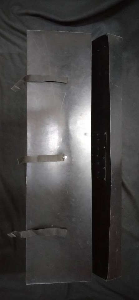Maletin hardware plastico 93X26cm de segunda mano · Foto 3 de 7 · Barcelona · 30 €