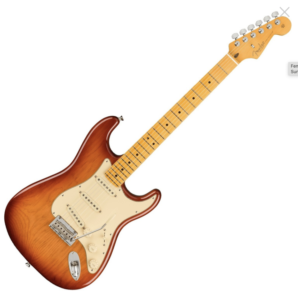 Fender American Deluxe Ash Stratocaster Aged Cherry Sunburst de segunda mano · Foto 1 de 3 · Sevilla · 1375 €