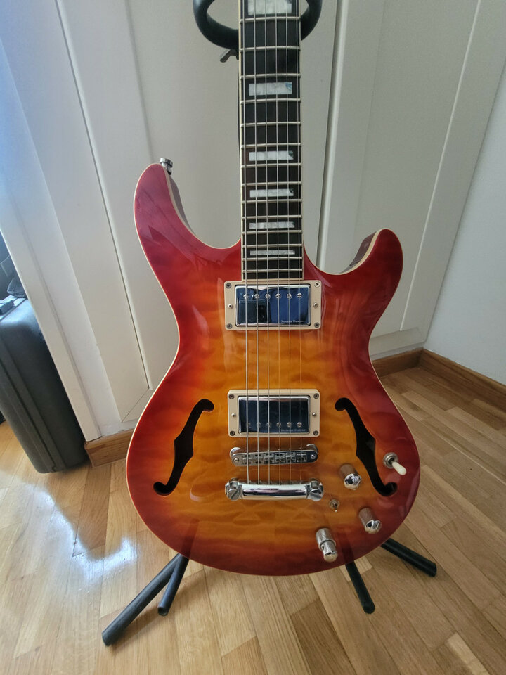 CORT M-CUSTOM CRS